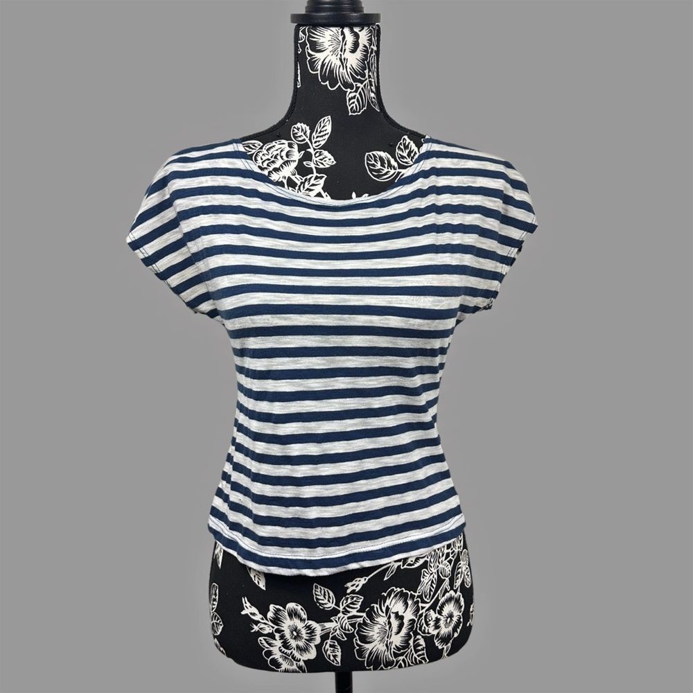 Women’s Open-Back Top in Striped Navy and White